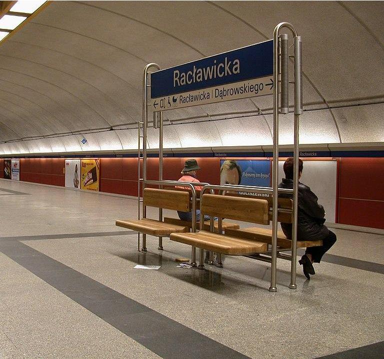 Odolańska 21 metro racławicka small